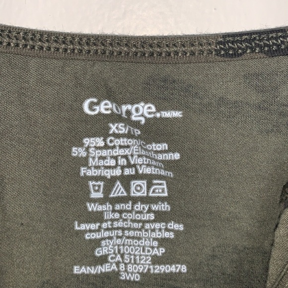 Camo Tank Top - Picture 2 of 2